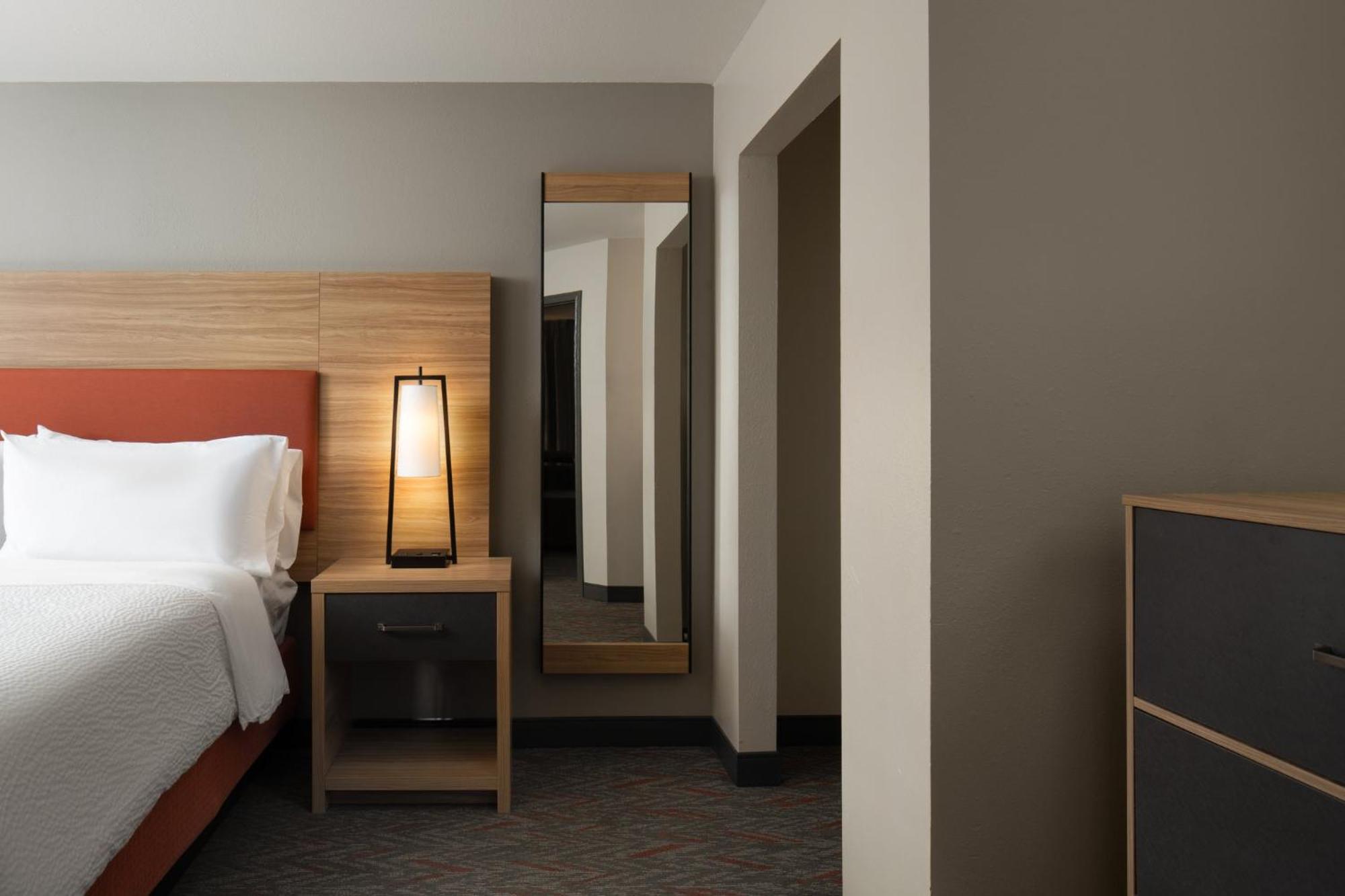 Candlewood Suites St Louis St Charles By Ihg Saint Charles Exterior photo