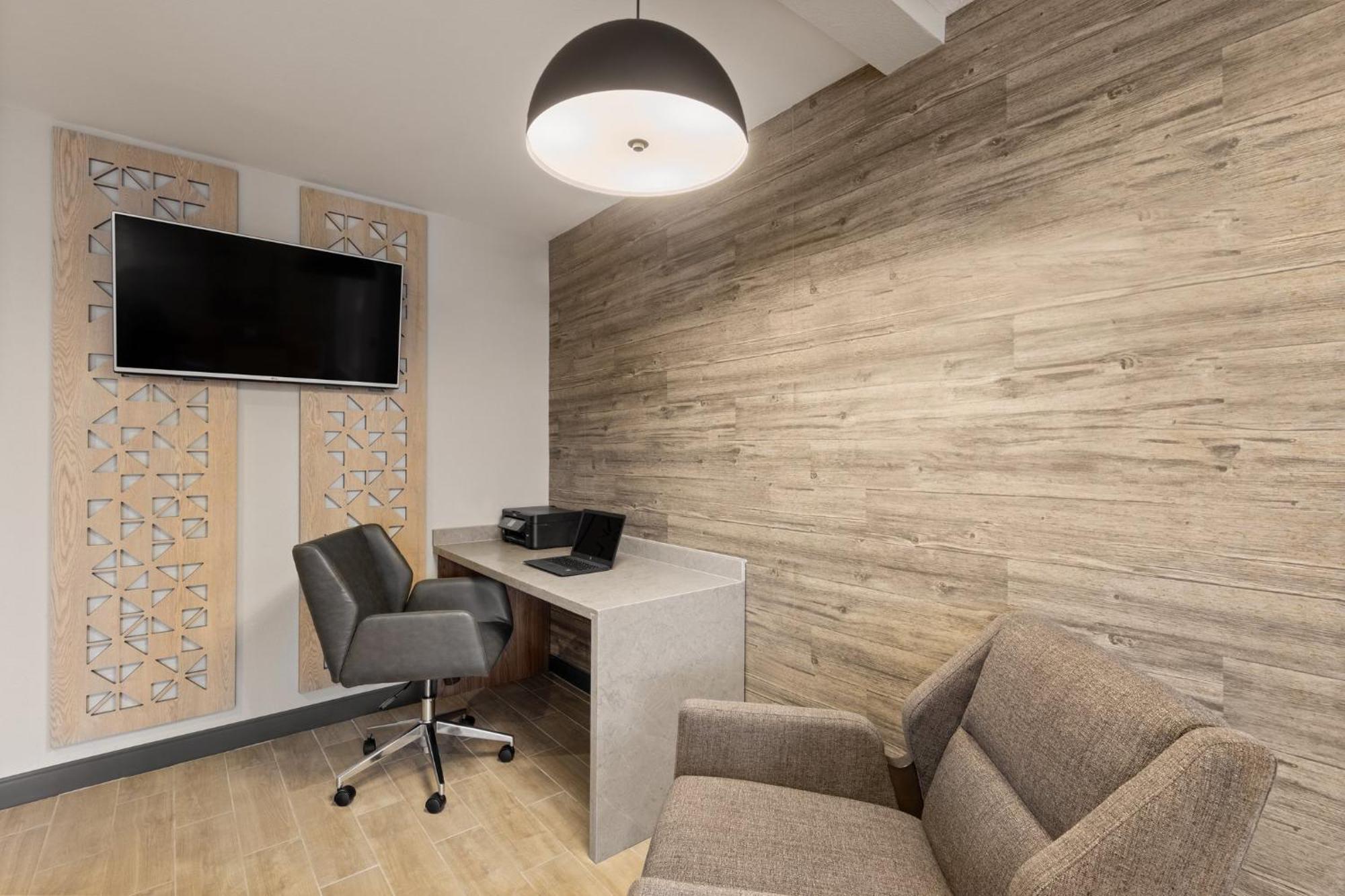 Candlewood Suites St Louis St Charles By Ihg Saint Charles Exterior photo